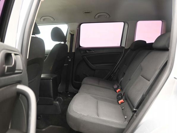 Skoda Yeti I Рестайлинг с пробегом 2015 года, цена 1 240 000 рублей, 206413 км, внедорожник, Автокод Объявления