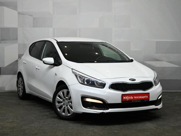 Kia Ceed II Рестайлинг с пробегом 2017 года, цена 1 250 000 рублей, 181934 км, хэтчбек, Автокод Объявления