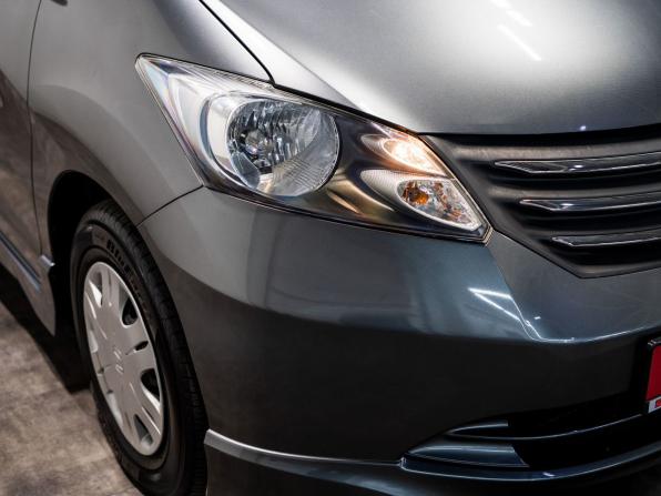 Honda Freed I с пробегом 2009 года, цена 985 000 рублей, 99270 км, компактвэн, Автокод Объявления