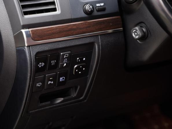 Toyota Land Cruiser 200 Series Рестайлинг 2 с пробегом 2020 года, цена 6 920 100 рублей, 192005 км, внедорожник, Автокод Объявления