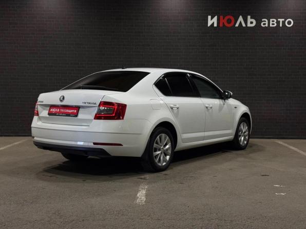 Skoda Octavia III (A7) Рестайлинг с пробегом 2020 года, цена 1 300 000 рублей, 197218 км, лифтбек, Автокод Объявления