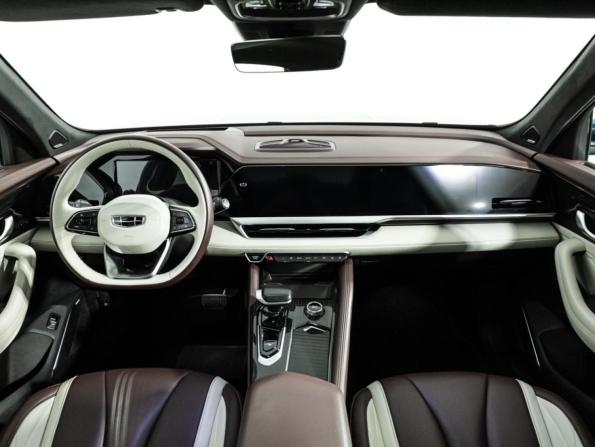 Geely Monjaro I с пробегом 2023 года, цена 2 999 000 рублей, 48001 км, внедорожник, Автокод Объявления