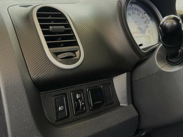 Suzuki Splash I Рестайлинг с пробегом 2012 года, цена 765 000 рублей, 123647 км, хэтчбек, Автокод Объявления