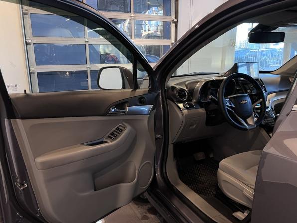 Chevrolet Orlando I с пробегом 2012 года, цена 1 098 000 рублей, 183590 км, компактвэн, Автокод Объявления