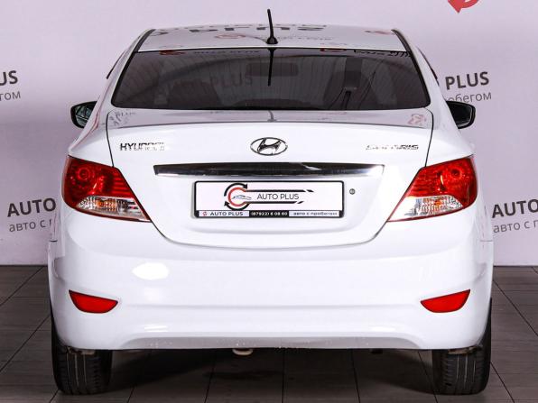 Hyundai Solaris I с пробегом 2012 года, цена 980 000 рублей, 176024 км, седан, Автокод Объявления