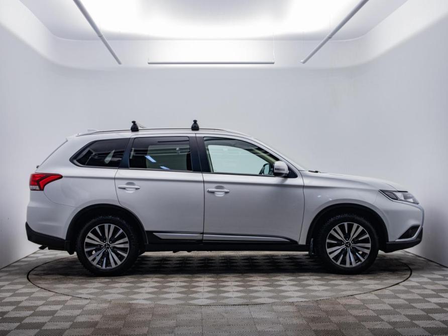 Mitsubishi Outlander III Рестайлинг 3 Москва  - изображение 4