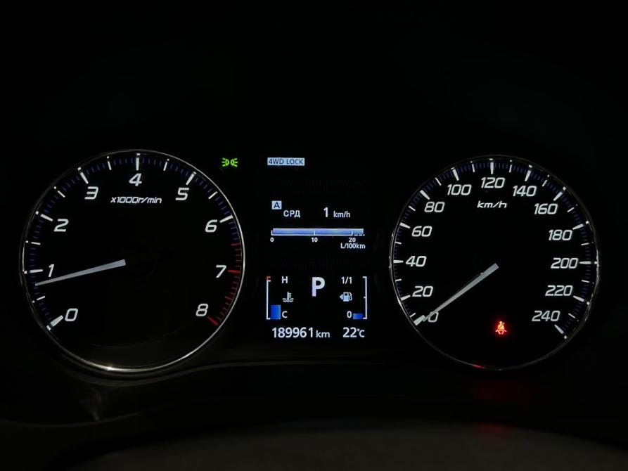 Mitsubishi Outlander III Рестайлинг 2 Санкт-Петербург  - изображение 24