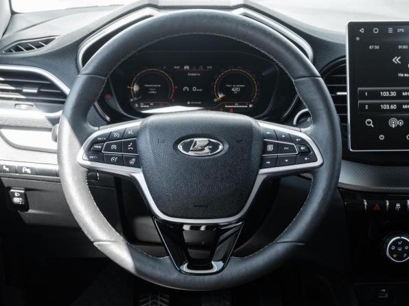 Lada (ВАЗ) Vesta I Рестайлинг (NG) с пробегом 2024 года, цена 1 309 000 рублей, 43940 км, седан, Автокод Объявления
