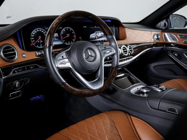 Mercedes-Benz Maybach S-Класс I (X222) Рестайлинг с пробегом 2019 года, цена 8 990 000 рублей, 45216 км, седан, Автокод Объявления