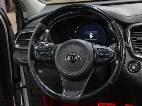 Kia Sorento III Prime Рестайлинг с пробегом 2017 года, цена 2 498 000 рублей, 173490 км, внедорожник, Автокод Объявления