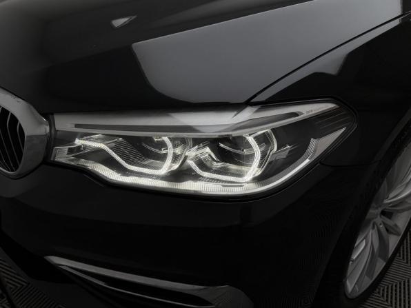 BMW 5 серии VII (G30/G31/G38) с пробегом 2017 года, цена 3 750 000 рублей, 99150 км, седан, Автокод Объявления