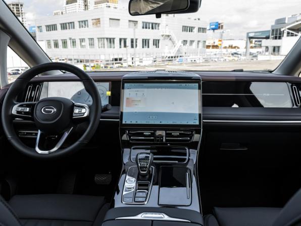 GAC Trumpchi M8 II Рестайлинг с пробегом 2026 года, цена 4 790 000 рублей, 35 км, минивэн, Автокод Объявления