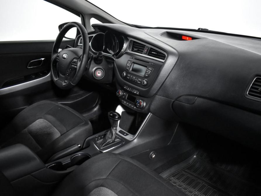Kia Ceed III Санкт-Петербург  - изображение 14