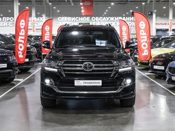 Toyota Land Cruiser 200 Series Рестайлинг 2 с пробегом 2019 года, цена 7 699 000 рублей, 93152 км, внедорожник, Автокод Объявления