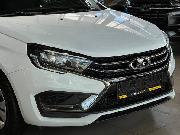 Lada (ВАЗ) Vesta I Рестайлинг (NG) с пробегом 2024 года, цена 1 310 000 рублей, 23956 км, седан, Автокод Объявления