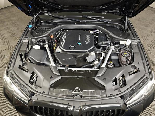 BMW 5 серии VII (G30/G31/G38) Рестайлинг с пробегом 2021 года, цена 5 100 000 рублей, 78066 км, седан, Автокод Объявления