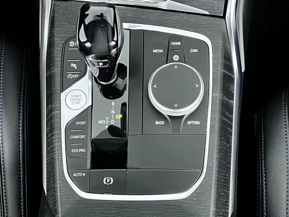 BMW 3 серии VII (G2x) с пробегом 2021 года, цена 3 860 000 рублей, 77969 км, седан, Автокод Объявления