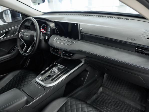 Haval Jolion I Рестайлинг с пробегом 2024 года, цена 1 900 000 рублей, 34702 км, внедорожник, Автокод Объявления