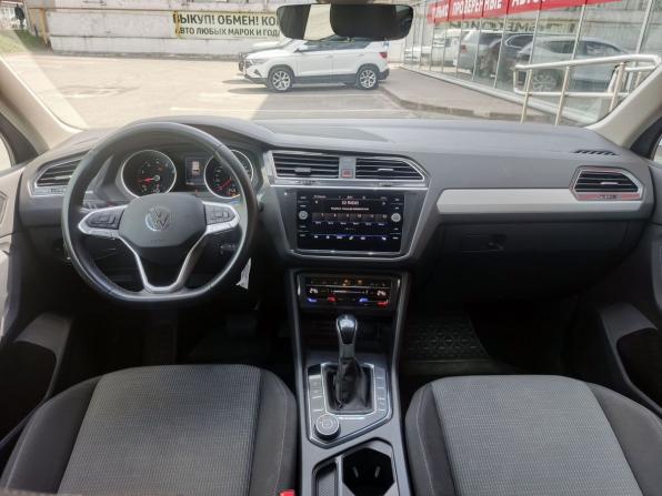 Volkswagen Tiguan II Рестайлинг с пробегом 2021 года, цена 2 830 000 рублей, 103741 км, внедорожник, Автокод Объявления