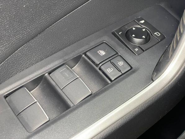 Toyota RAV4 V (XA50) с пробегом 2020 года, цена 3 895 000 рублей, 68638 км, внедорожник, Автокод Объявления
