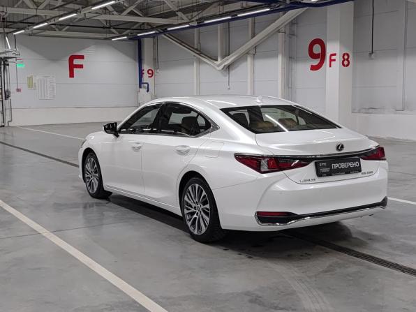 Lexus ES VII с пробегом 2020 года, цена 4 325 000 рублей, 76709 км, седан, Автокод Объявления