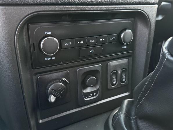 Lada (ВАЗ) Niva Travel I с пробегом 2025 года, цена 1 399 000 рублей, 17000 км, внедорожник, Автокод Объявления