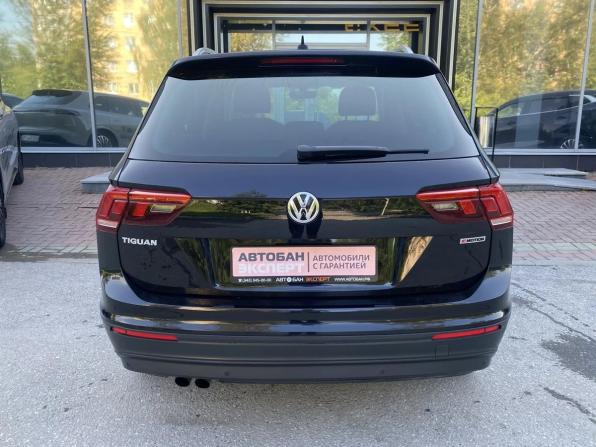 Volkswagen Tiguan II с пробегом 2018 года, цена 2 275 000 рублей, 133955 км, внедорожник, Автокод Объявления