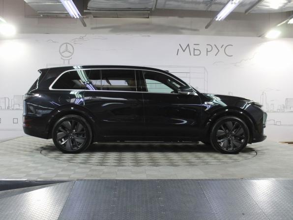 Li Auto (Lixiang) L9 I Рестайлинг с пробегом 2024 года, цена 7 100 000 рублей, 56298 км, внедорожник, Автокод Объявления
