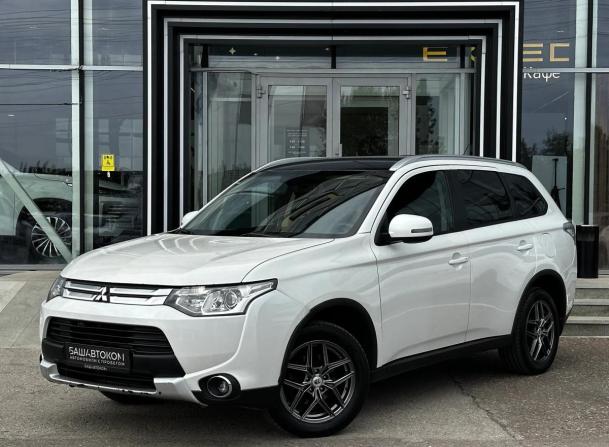 Mitsubishi Outlander III с пробегом 2014 года, цена 1 250 000 рублей, 277671 км, внедорожник, Автокод Объявления