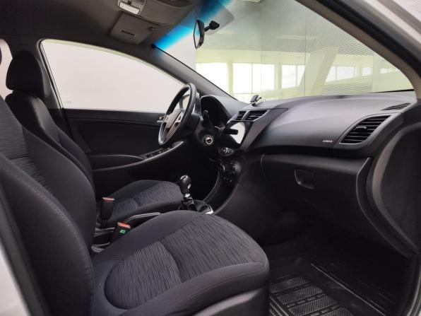 Hyundai Solaris I Рестайлинг с пробегом 2015 года, цена 855 000 рублей, 184703 км, седан, Автокод Объявления