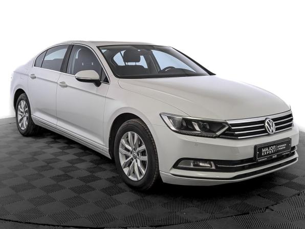 Volkswagen Passat B8 с пробегом 2019 года, цена 2 185 000 рублей, 75901 км, седан, Автокод Объявления