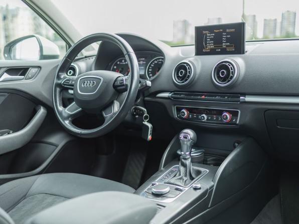 Audi A3 III (8V) с пробегом 2014 года, цена 1 250 000 рублей, 133567 км, седан, Автокод Объявления