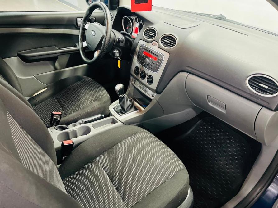 Ford Focus II Рестайлинг Санкт-Петербург  - изображение 11