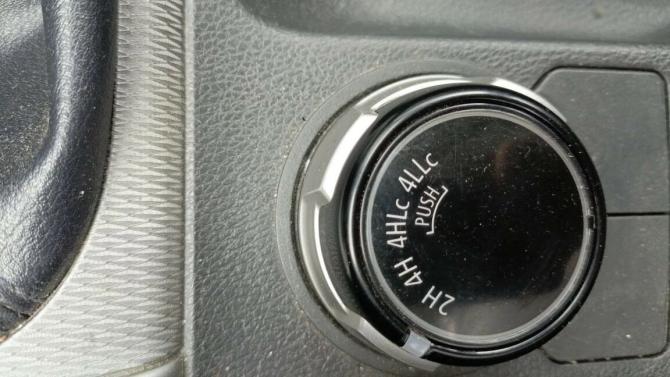Mitsubishi L200 V Рестайлинг с пробегом 2019 года, цена 2 399 000 рублей, 111664 км, пикап, Автокод Объявления