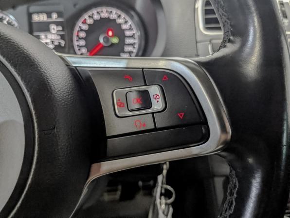 Volkswagen Polo V Рестайлинг с пробегом 2018 года, цена 1 120 000 рублей, 161171 км, седан, Автокод Объявления