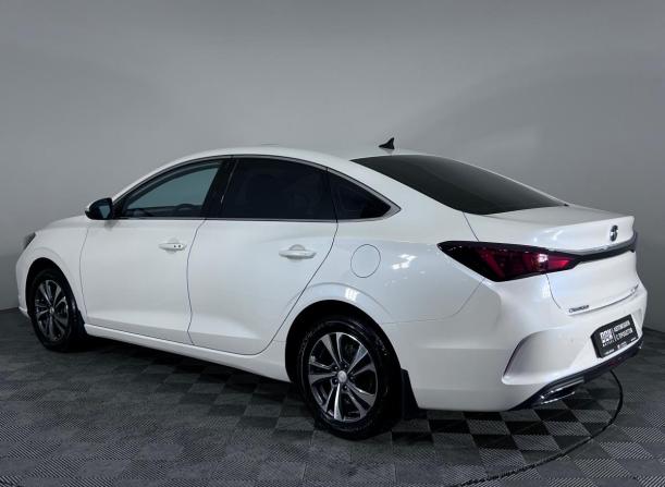 Changan Eado Plus с пробегом 2023 года, цена 1 550 000 рублей, 41277 км, седан, Автокод Объявления