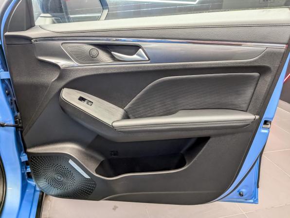 Haval Jolion I Рестайлинг с пробегом 2024 года, цена 2 200 000 рублей, 39316 км, внедорожник, Автокод Объявления