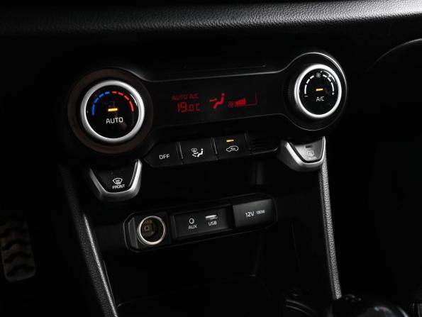 Kia Morning III с пробегом 2017 года, цена 1 399 000 рублей, 79542 км, хэтчбек, Автокод Объявления