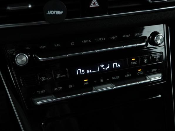 Kia K7 YG (II) Рестайлинг с пробегом 2019 года, цена 2 649 077 рублей, 129215 км, седан, Автокод Объявления