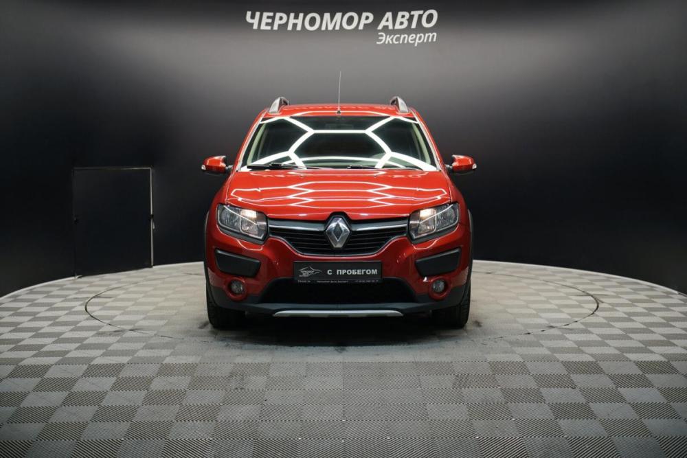 Renault Sandero II Крым  - изображение 8