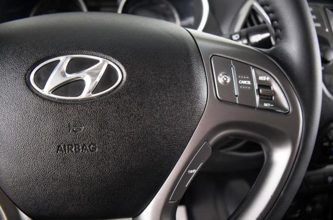Hyundai ix35 I Рестайлинг с пробегом 2014 года, цена 1 499 000 рублей, 117854 км, внедорожник, Автокод Объявления