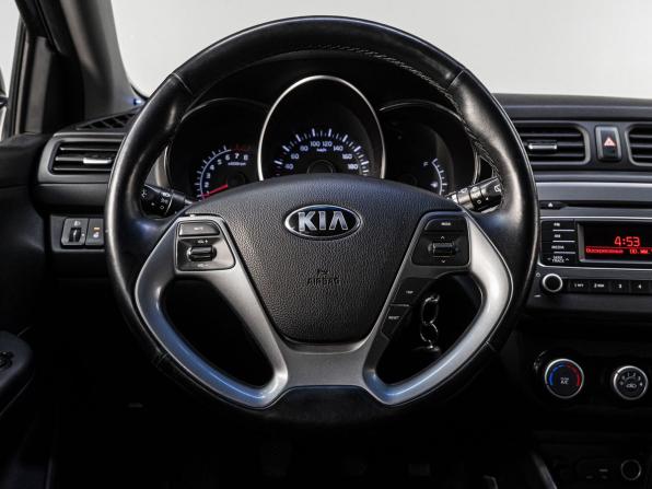 Kia Rio III Рестайлинг с пробегом 2016 года, цена 1 050 000 рублей, 95576 км, хэтчбек, Автокод Объявления