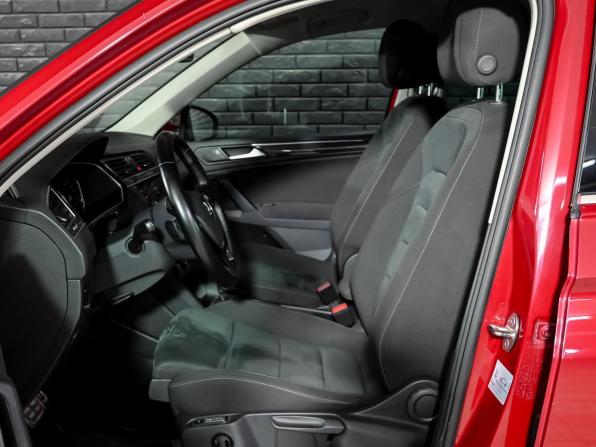 Volkswagen Tiguan II с пробегом 2019 года, цена 2 960 000 рублей, 97395 км, внедорожник, Автокод Объявления
