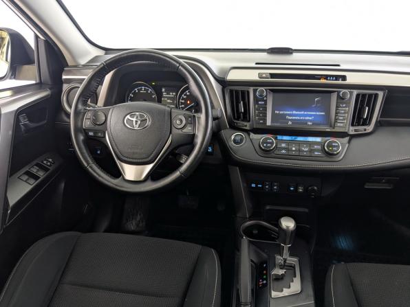 Toyota RAV4 IV (XA40) Рестайлинг с пробегом 2019 года, цена 2 690 000 рублей, 73728 км, внедорожник, Автокод Объявления