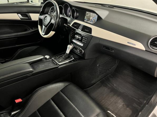 Mercedes-Benz C-Класс III (W204) Рестайлинг с пробегом 2011 года, цена 1 326 000 рублей, 190972 км, купе, Автокод Объявления