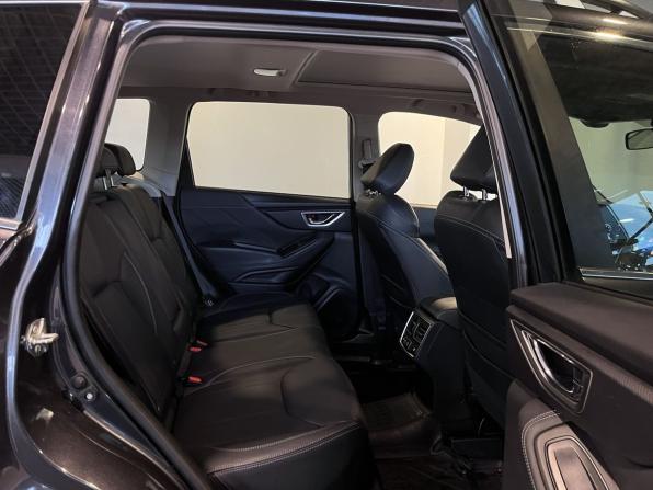 Subaru Forester V с пробегом 2018 года, цена 3 250 000 рублей, 101999 км, внедорожник, Автокод Объявления