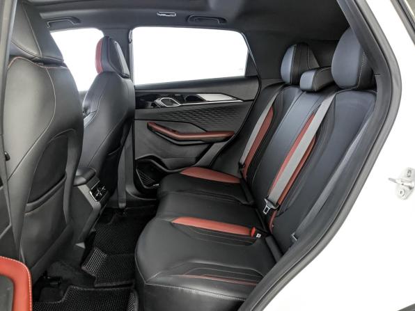 Geely Coolray I Рестайлинг с пробегом 2023 года, цена 1 945 000 рублей, 40300 км, внедорожник, Автокод Объявления