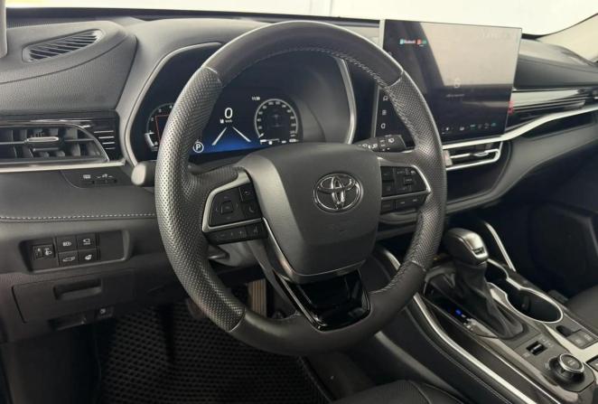 Toyota Highlander IV (XU70) с пробегом 2026 года, цена 5 300 000 рублей, 4335 км, внедорожник, Автокод Объявления