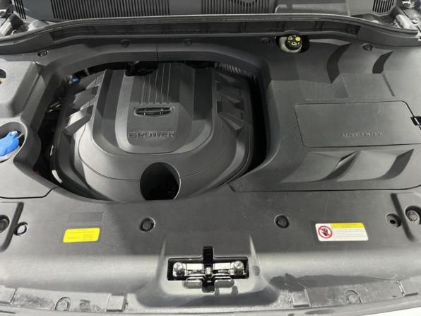 Geely Atlas Pro с пробегом 2022 года, цена 1 907 700 рублей, 58688 км, внедорожник, Автокод Объявления