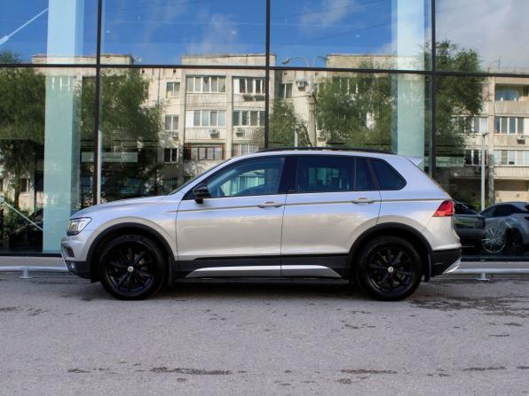 Volkswagen Tiguan II с пробегом 2019 года, цена 2 660 000 рублей, 119201 км, внедорожник, Автокод Объявления